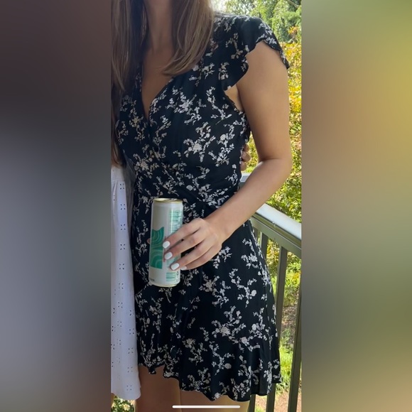 Black floral Abercrombie dress - Picture 1 of 6